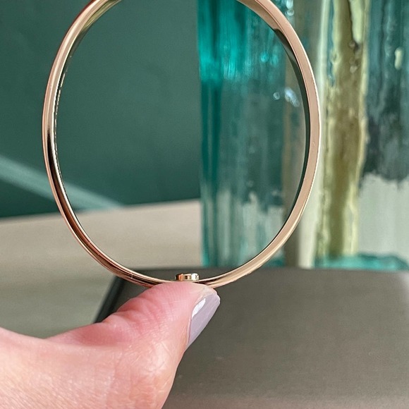 ❌SOLD❌Cartier LOVE Bracelet Rose Gold 17 Regular New Screw System - Picture 7 of 13